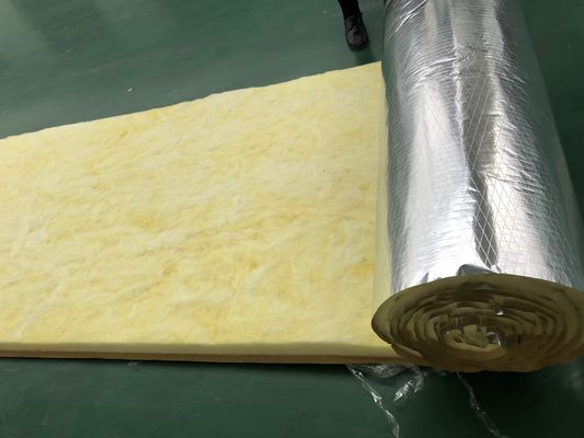 Selimut Wol Kaca Tahan Api Kelas A dengan Ketahanan Kelembaban Tinggi dan Konduktivitas Termal 0,031-0,042 W/mK untuk HVAC dan Pembungkus Pipa